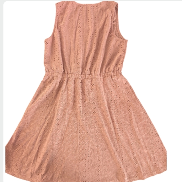 NWT CUPSHE Pink Mauve Eyelet Button Front Mini Dress Size M - Picture 6 of 11